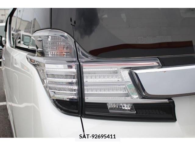 Toyota VELLFIRE 2017-05 387270-14