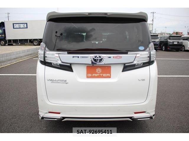 Toyota VELLFIRE 2017-05 387270-10