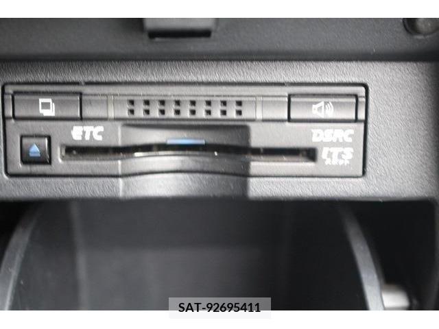 Toyota VELLFIRE 2017-05 387270-7