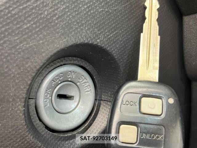 Toyota PASSO 2009-07 383958-6