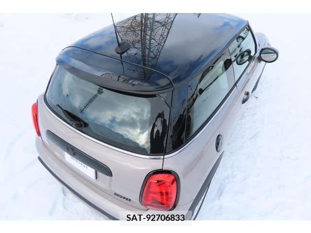 Bmw MINI 2023-04 319659-7