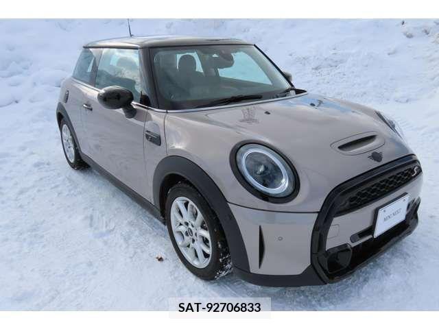 Bmw MINI 2023-04 319659-6