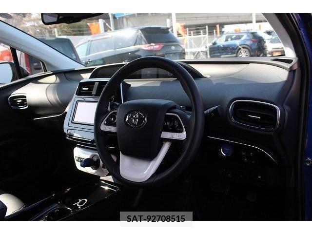 Toyota PRIUS 2018-09 208978-13