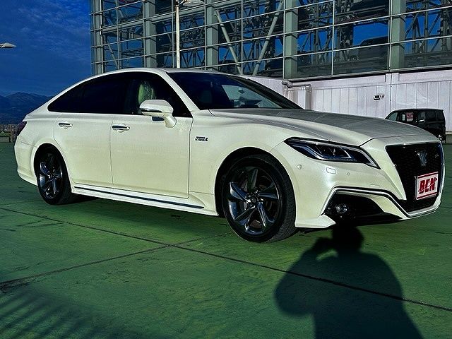 Toyota CROWN SEDAN 2018-08 1455-6