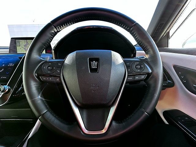 Toyota CROWN SEDAN 2018-08 1455-14