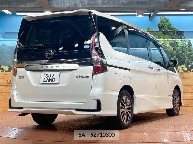 Nissan SERENA 2019-12 367752-17