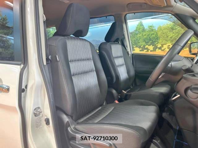 Nissan SERENA 2019-12 367752-7