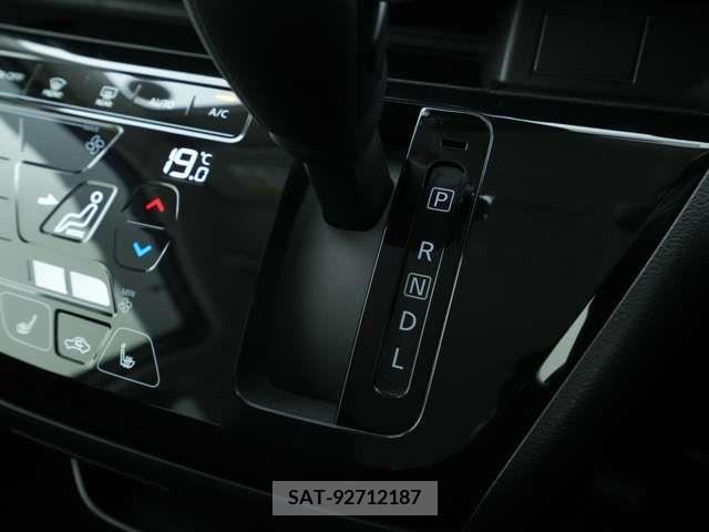 Mitsubishi EK X 2020-08 324007-13