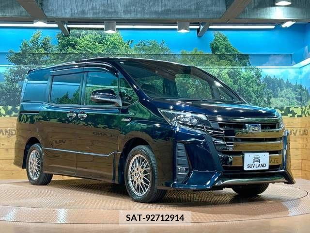 Toyota NOAH HYBRID 2018-12 216896-16