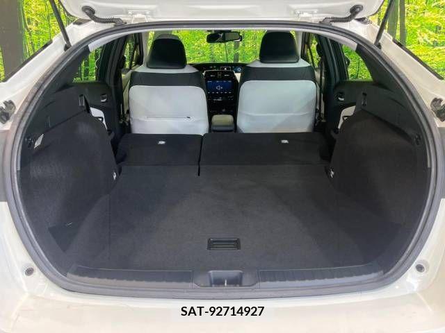 Toyota PRIUS 2019-06 366615-10