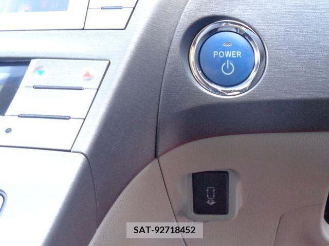 Toyota PRIUS 2012-07 383452-20