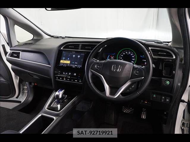 Honda SHUTTLE 2017-05 368125-1