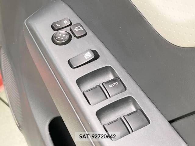 Nissan MOCO 2012-10 324544-7
