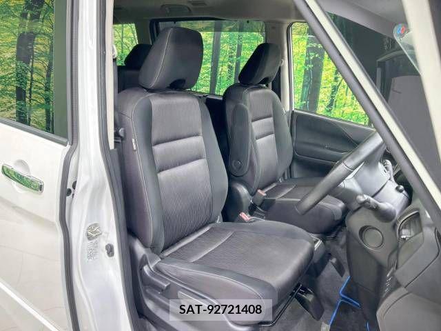 Nissan SERENA 2019-05 325031-8