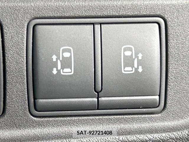 Nissan SERENA 2019-05 325031-5
