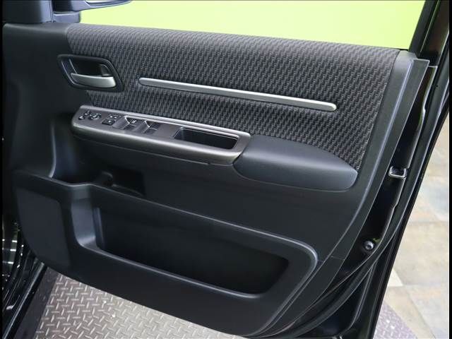 Honda e 2017-04 7772-21