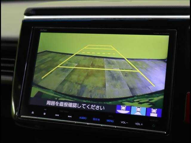 Honda e 2017-04 7772-4