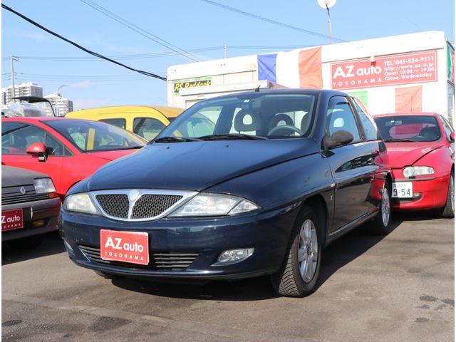 Lancia Ypsilon 2001-07 1577-0