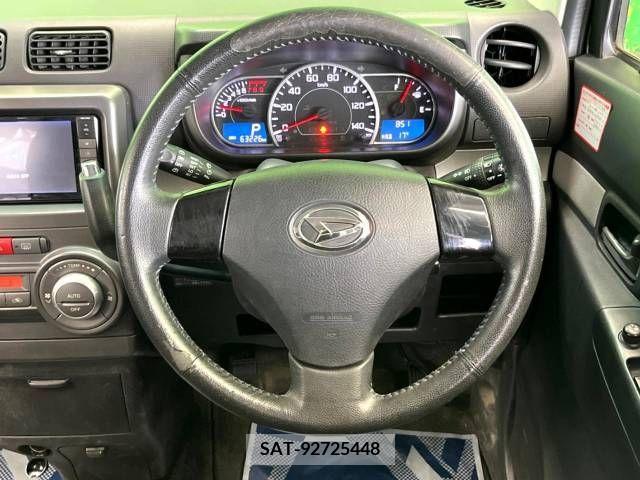 Daihatsu MOVE CONTE CUSTOM 2015-01 252172-6