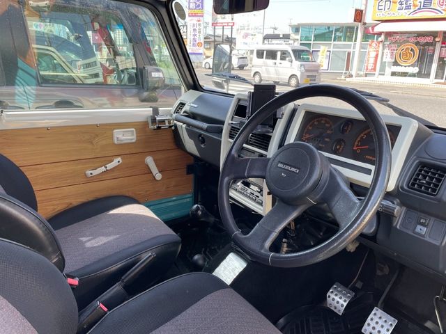 Suzuki JIMNY 1993-01 1558-2