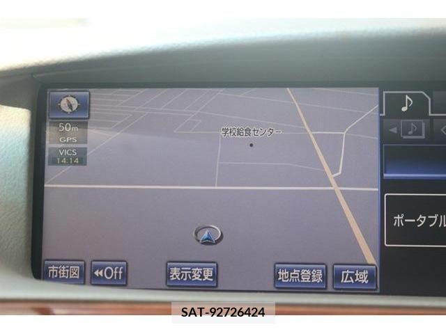 Lexus LS 2013-05 237325-1
