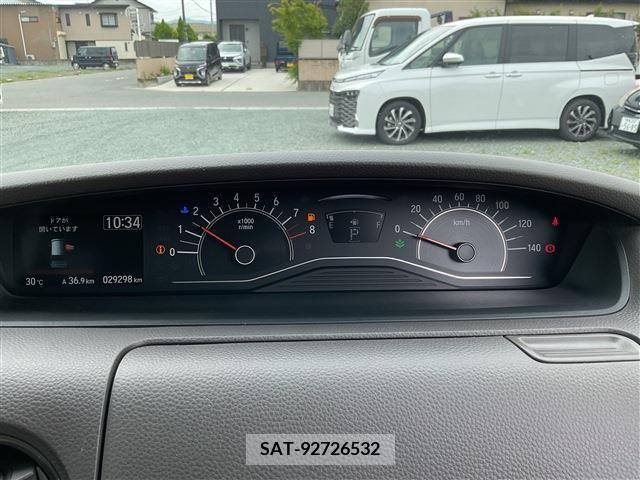 Honda N BOX 2018-02 341357-8