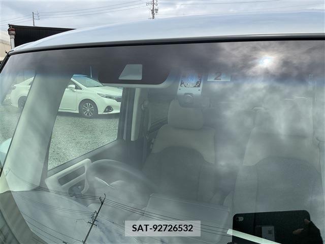 Honda N BOX 2018-02 341357-5