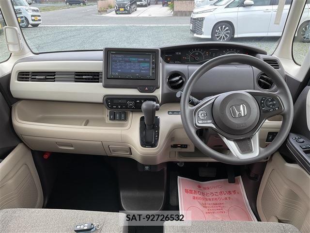 Honda N BOX 2018-02 341357-1
