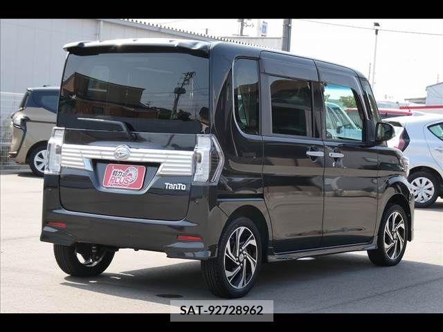 Daihatsu TANTO CUSTOM 2019-07 369495-16