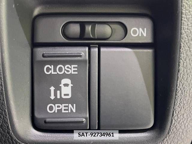 Honda N BOX CUSTOM 2017-02 378562-4