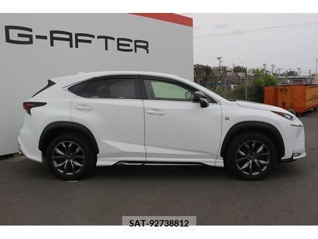 Lexus NX 2015-10 275580-7