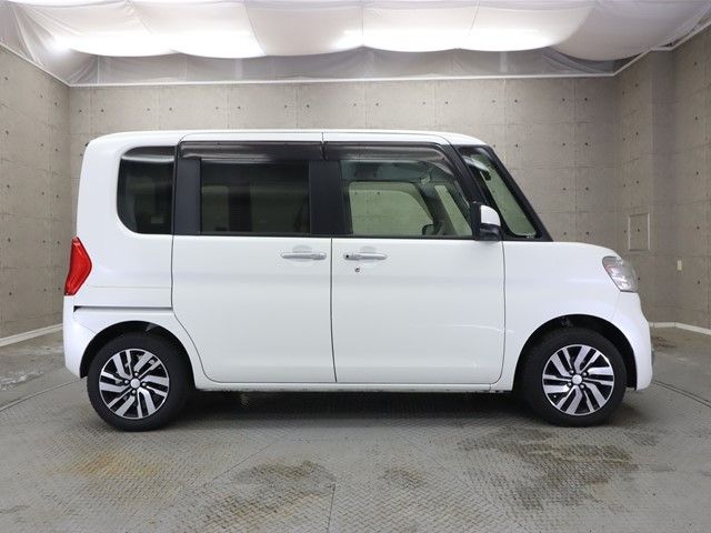 Daihatsu TANTO 2015-04 8401-4