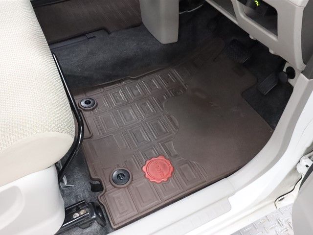 Daihatsu TANTO 2015-04 8401-11