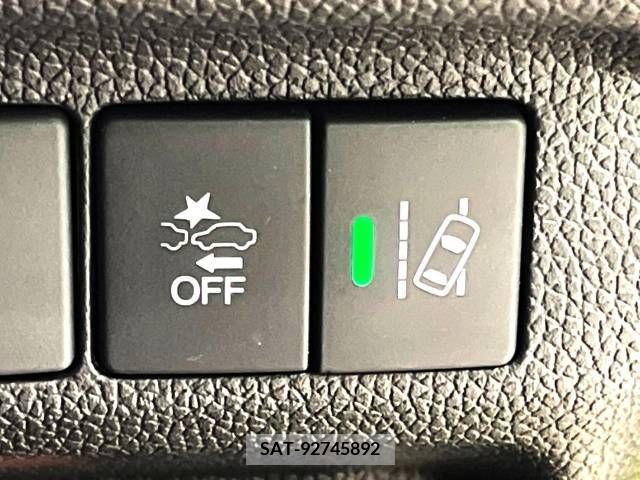 Honda FREED 2016-11 216942-4