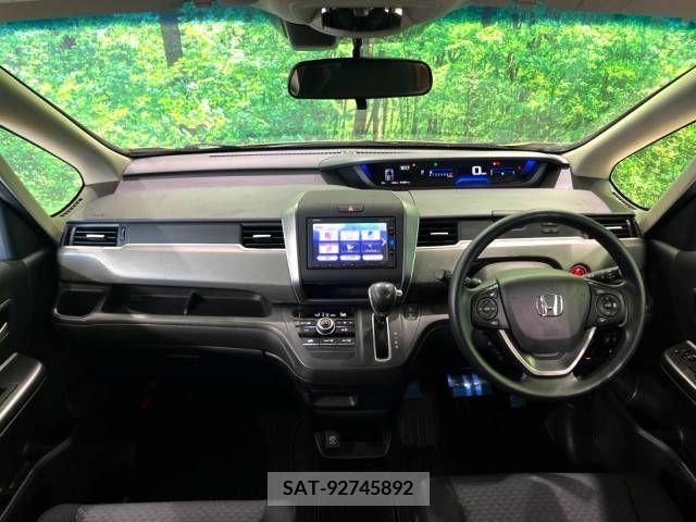 Honda FREED 2016-11 216942-1