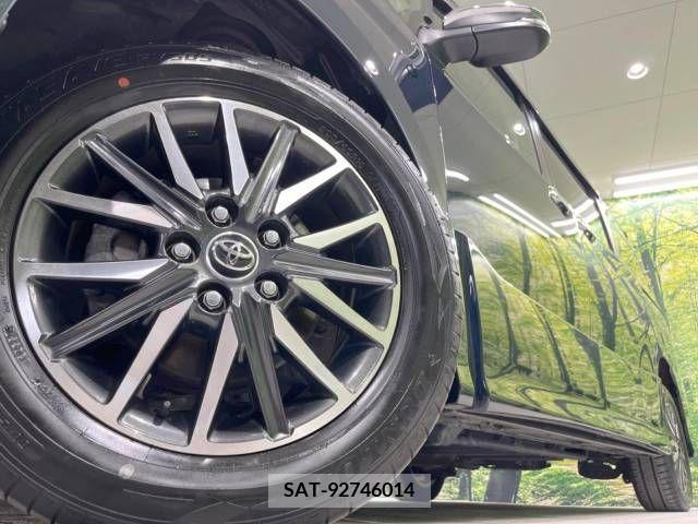 Toyota VOXY 2016-11 331519-14