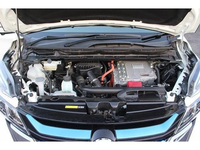 Nissan SERENA 2018-08 20805-17
