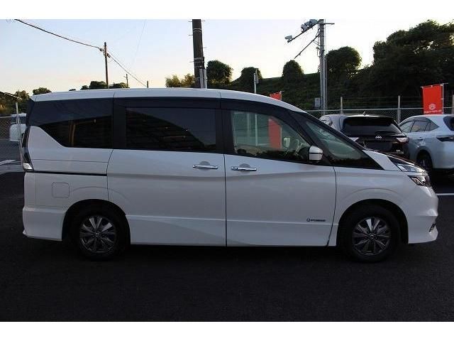 Nissan SERENA 2018-08 20805-6