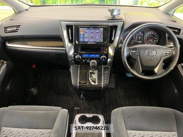 Toyota VELLFIRE 2015-12 345959-1
