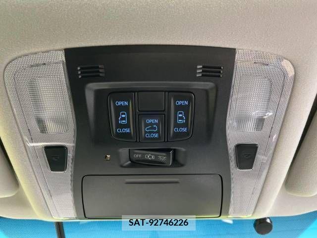 Toyota VELLFIRE 2015-12 345959-6