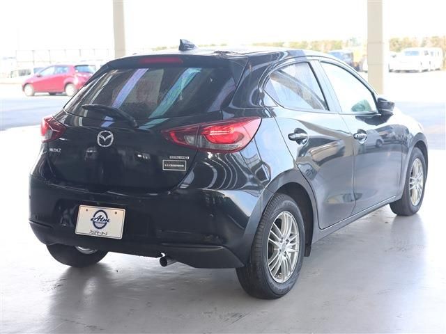 Mazda MAZDA2 2021-10 28157-25