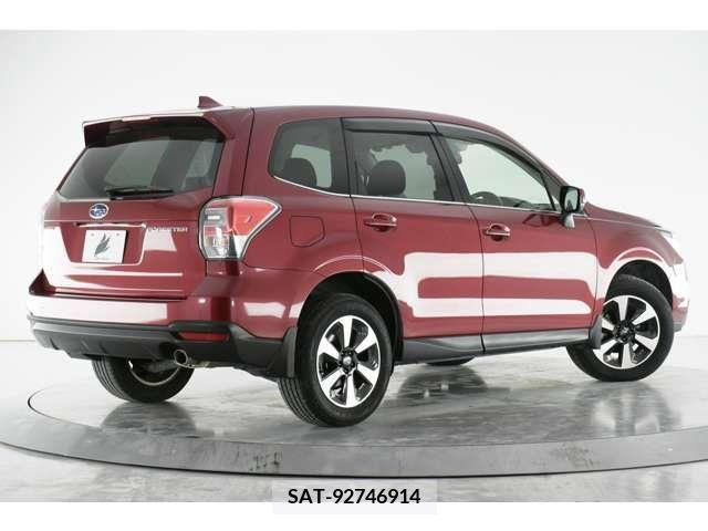 Subaru FORESTER 2018-02 221540-1