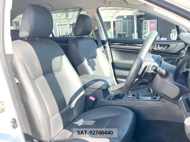 Subaru OUTBACK 2018-04 301162-9