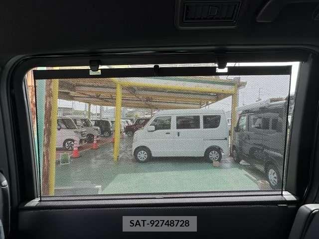 Honda e 2024-04 376361-5