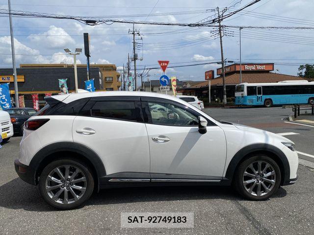 Mazda CX-3 2019-09 382350-7