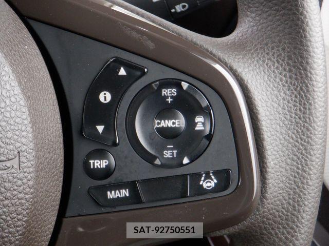 Honda N BOX 2021-05 205854-9