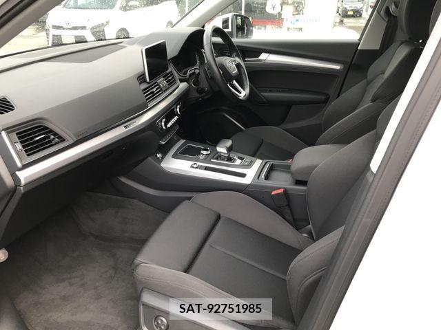 Audi Q5 2019-01 221075-11
