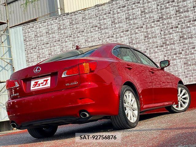 Lexus IS 2010-07 224721-2