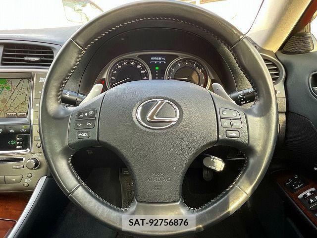 Lexus IS 2010-07 224721-13