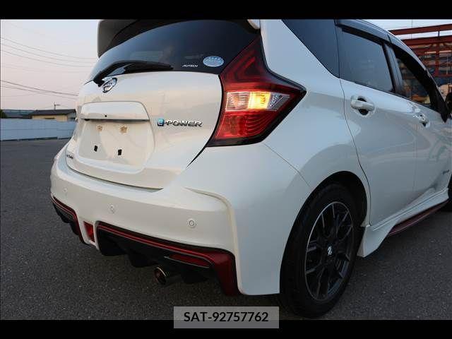 Nissan NOTE 2017-05 305391-27